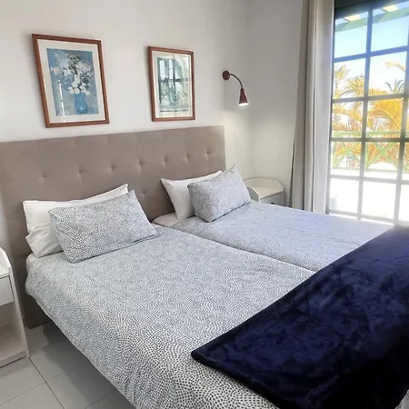 Duplex Jordi * 卡门港